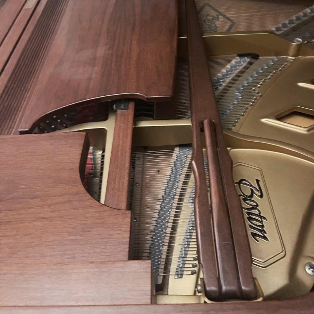 How to Open a Piano Lid Safely Luxury Pianos Inc.