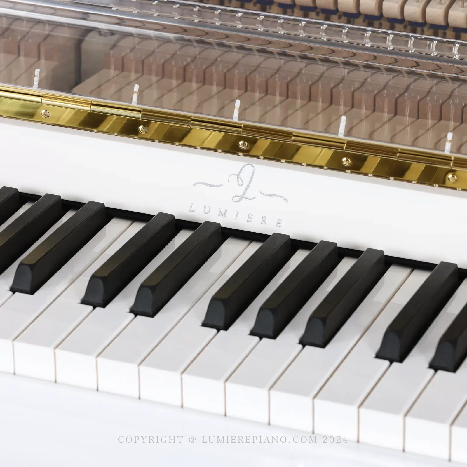 Lumiere crystal upright piano white with gold_03